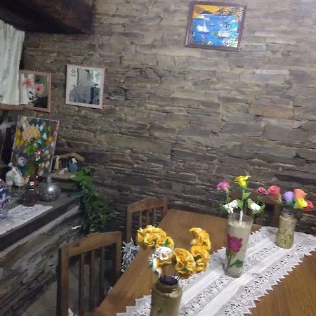 A Fonte Das Bodas Samos Kültér fotó