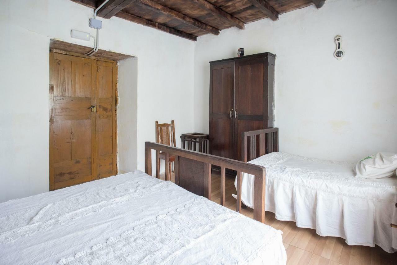 A Fonte Das Bodas Samos Kültér fotó